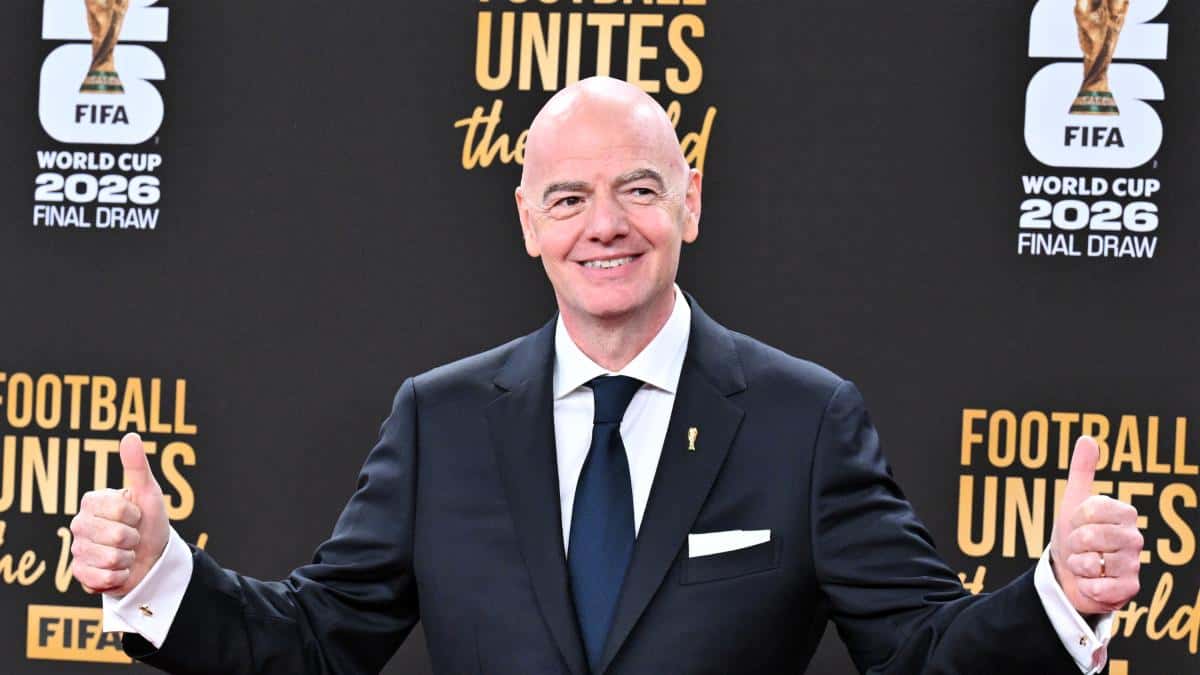 Gianni Infantino explica por qué la FIFA mantiene las pausas de hidratación en el Mundial