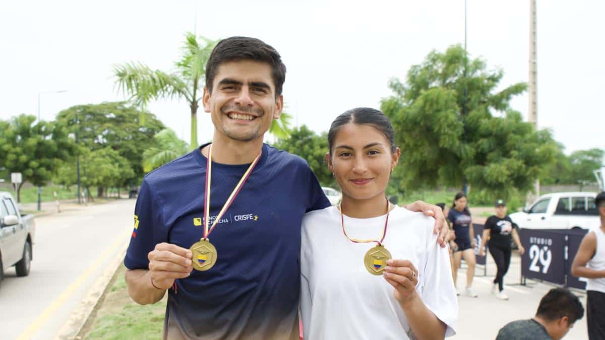 Paula Torres y Jordy Jiménez se coronan campeones en el Nacional de Marcha 2026