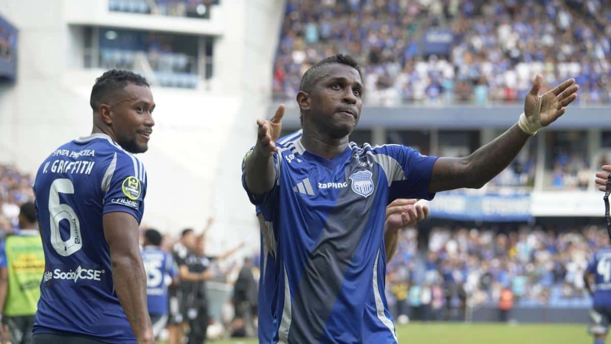 José David Jiménez asegura que el caso de Miller Bolaños en Emelec se manejó internamente