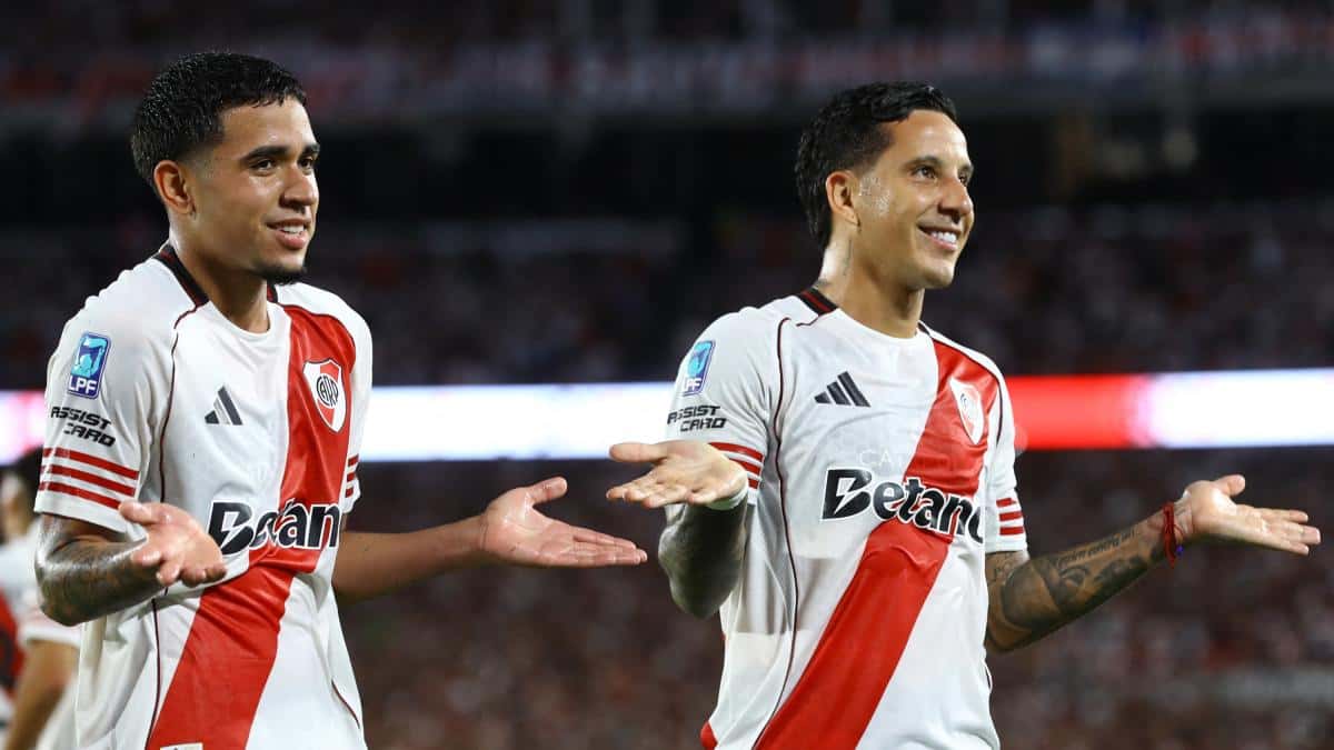 Kendry Páez celebró su asistencia en la victoria 1-0 de River Plate sobre Carabobo en la Copa Sudamericana
