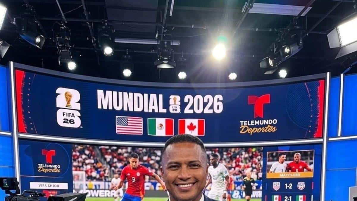 Antonio Valencia y otras leyendas se suman al equipo de expertos de Telemundo para el Mundial 2026