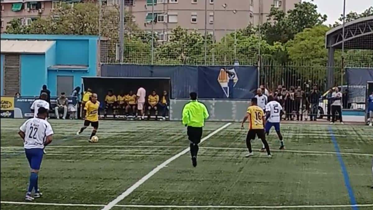 Barcelona SC y Emelec protagonizan un Clásico del Astillero en Catalunya: triunfo 1-0 de los ‘amarillos’