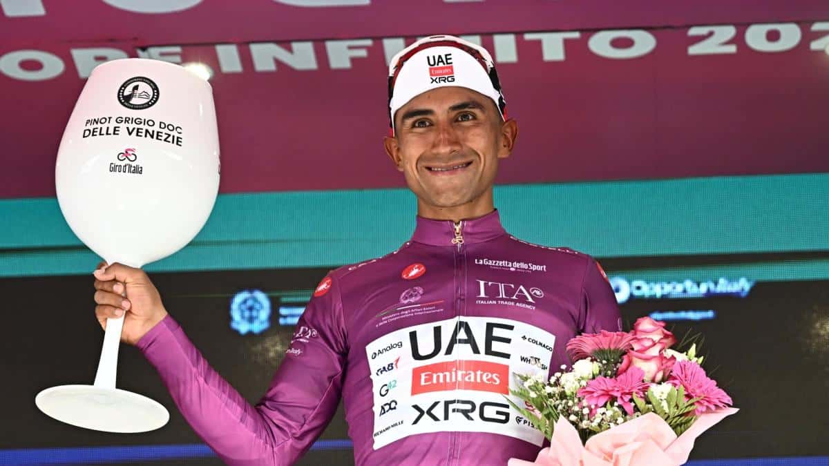 Michael Valgren gana la Etapa 17 del Giro de Italia y Jhonatan Narváez recupera la 'maglia ciclamino'