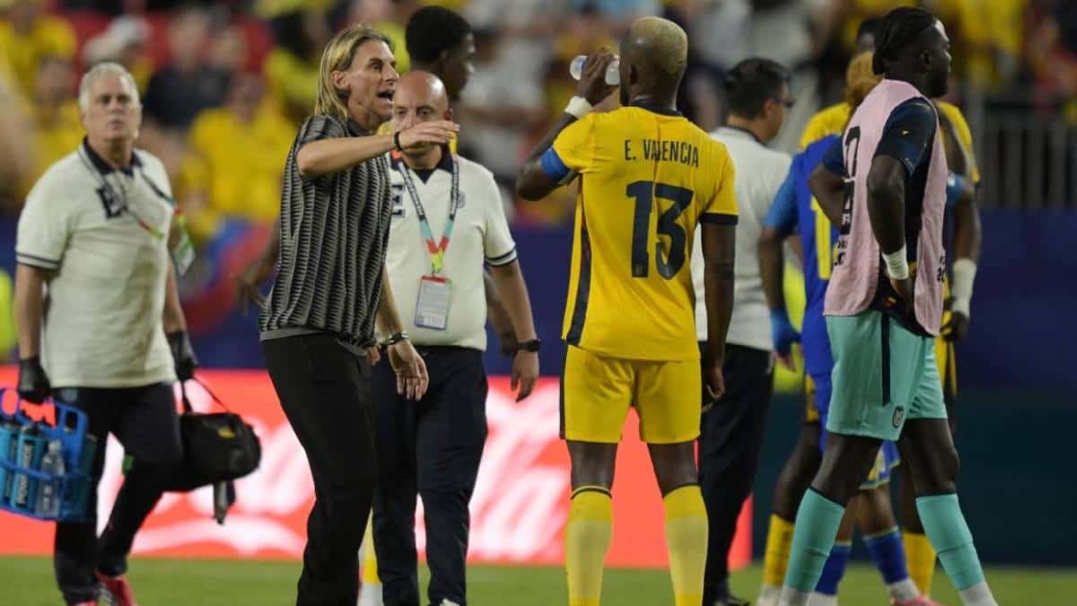 Ecuador cae 2-0 ante Curazao y deja en evidencia la deuda de la Selección con su hinchada