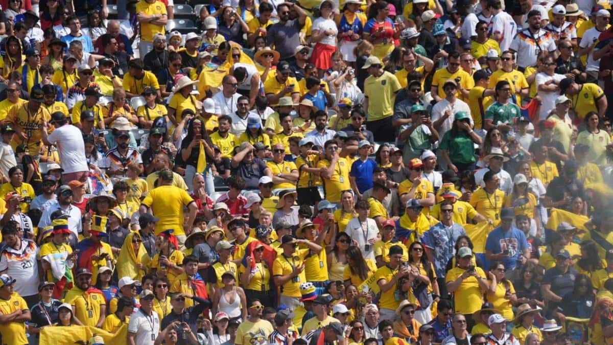 Ecuador hizo historia ante Alemania y la afición ecuatoriana en Nueva Jersey vivió la victoria desde el MetLife Stadium y sus alrededores