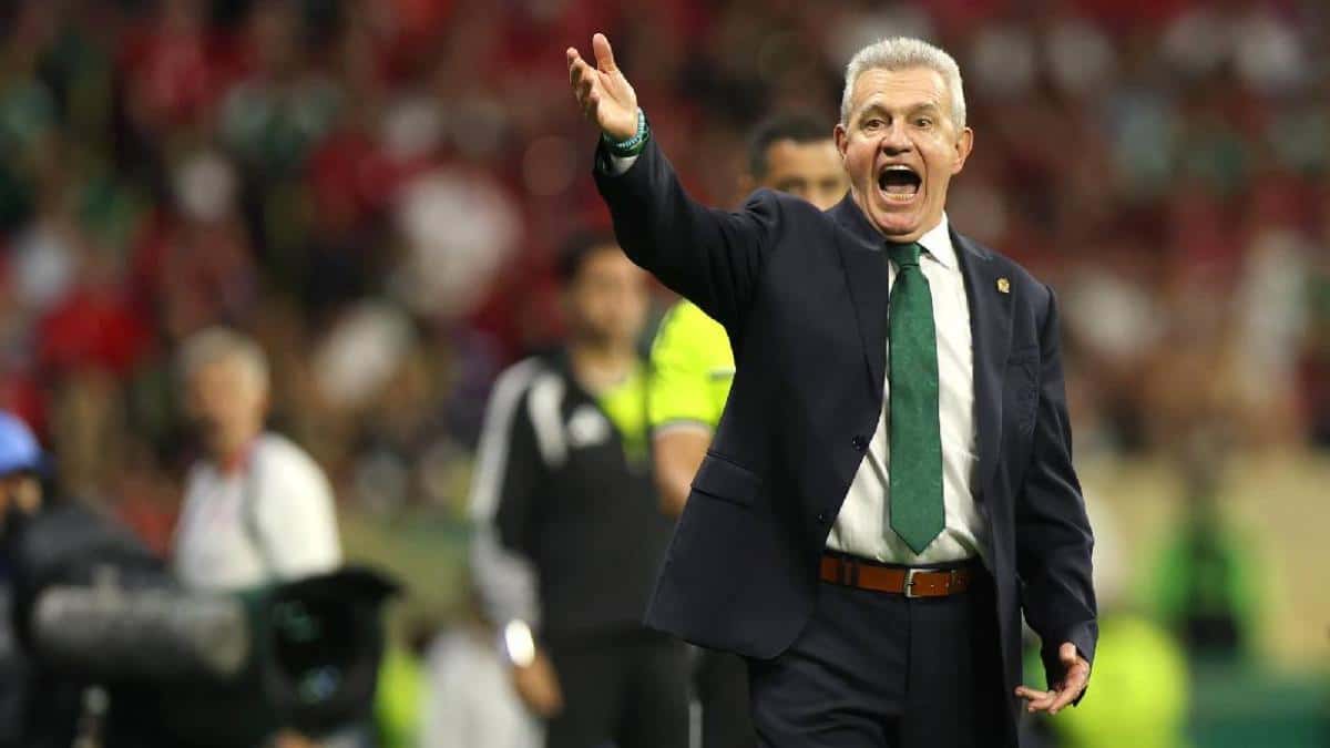 Javier Aguirre, el “Vasco” que eliminó a Ecuador en 2002 y ahora vuelve a cruzarse con la Tricolor