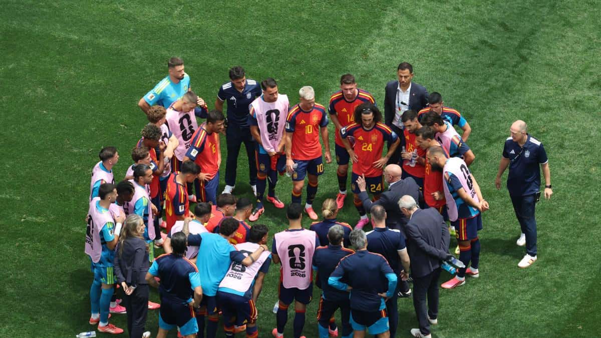 Arsene Wenger: la FIFA analizará si mantiene las pausas de hidratación tras el Mundial 2026