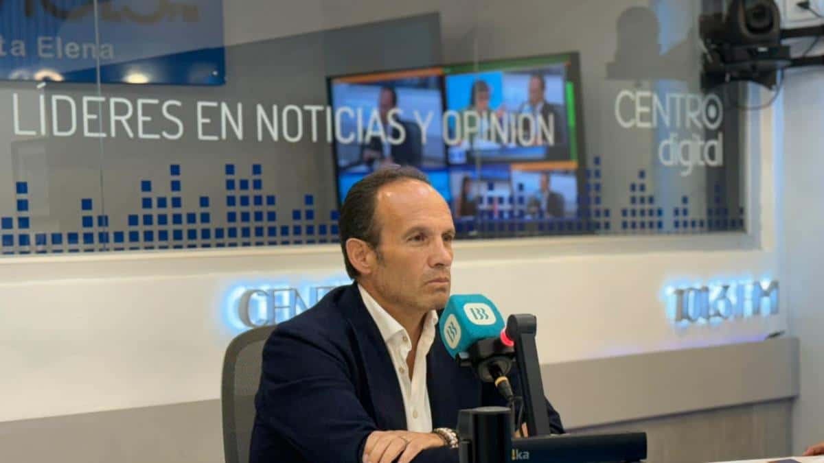 Francisco Egas, presidente de la FEF: descarta amenazas a Ecuador y explica el ambiente previo al duelo ante México