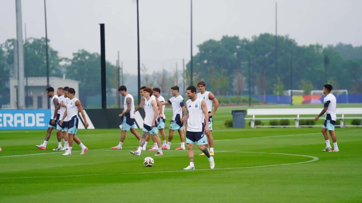 Lionel Messi cerró su última práctica con Argentina en un Mundial antes de la final ante España