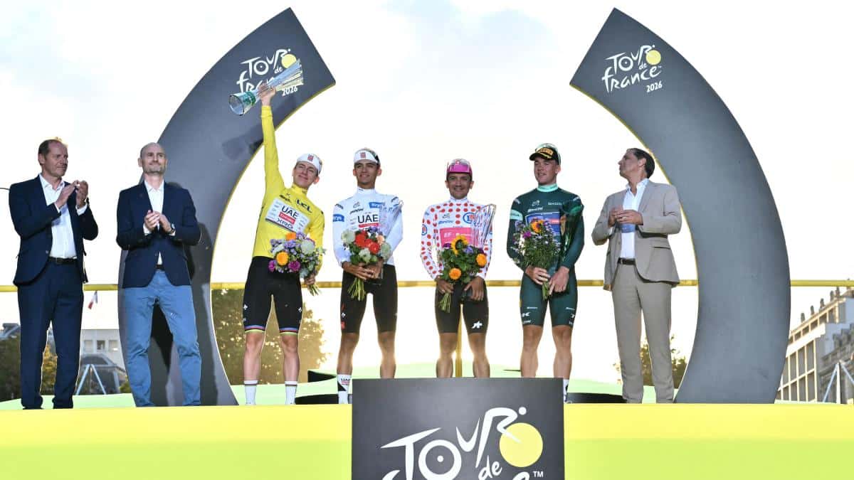 Pogacar lideró la lista de premios económicos del Tour de Francia: cifras de Carapaz y otros ciclistas
