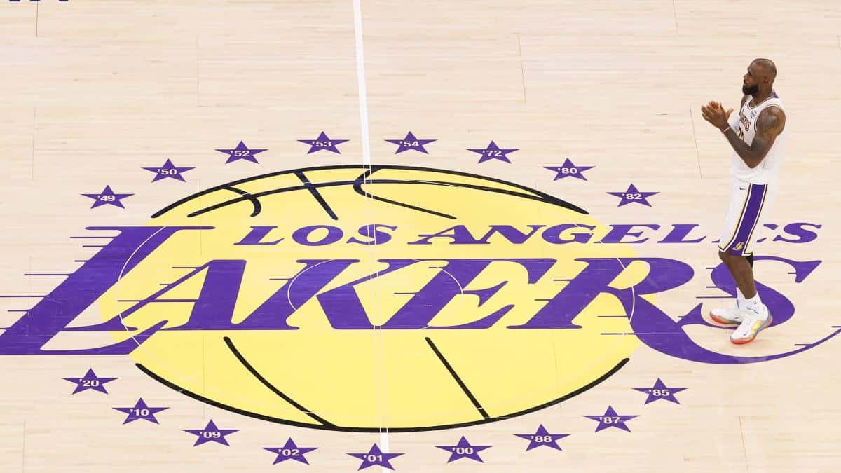 Mark Walter acuerda la venta récord de Los Ángeles Lakers por USD 12.000 millones a Josh Kushner y Bob Iger