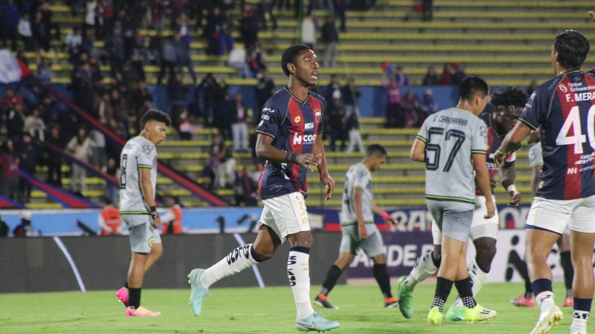 Deportivo Quito se impuso 4-1 a Cumbre Alta en la Segunda Categoría de Pichincha