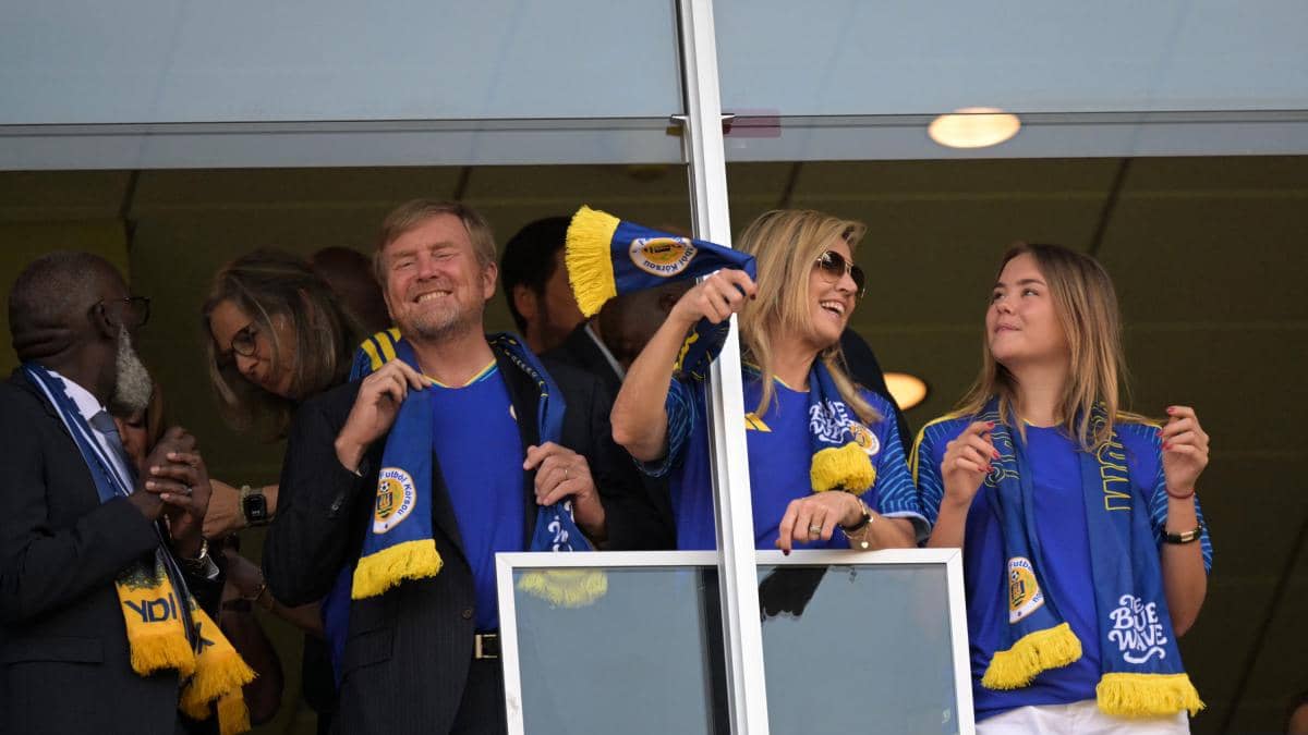 Guillermo Alejandro y Máxima se sumaron al festejo de Curazao tras el 0-0 ante Ecuador
