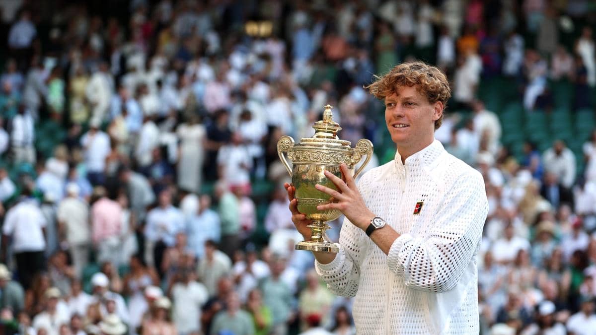 Jannik Sinner derrota a Alexander Zverev y conquista su segundo Wimbledon consecutivo