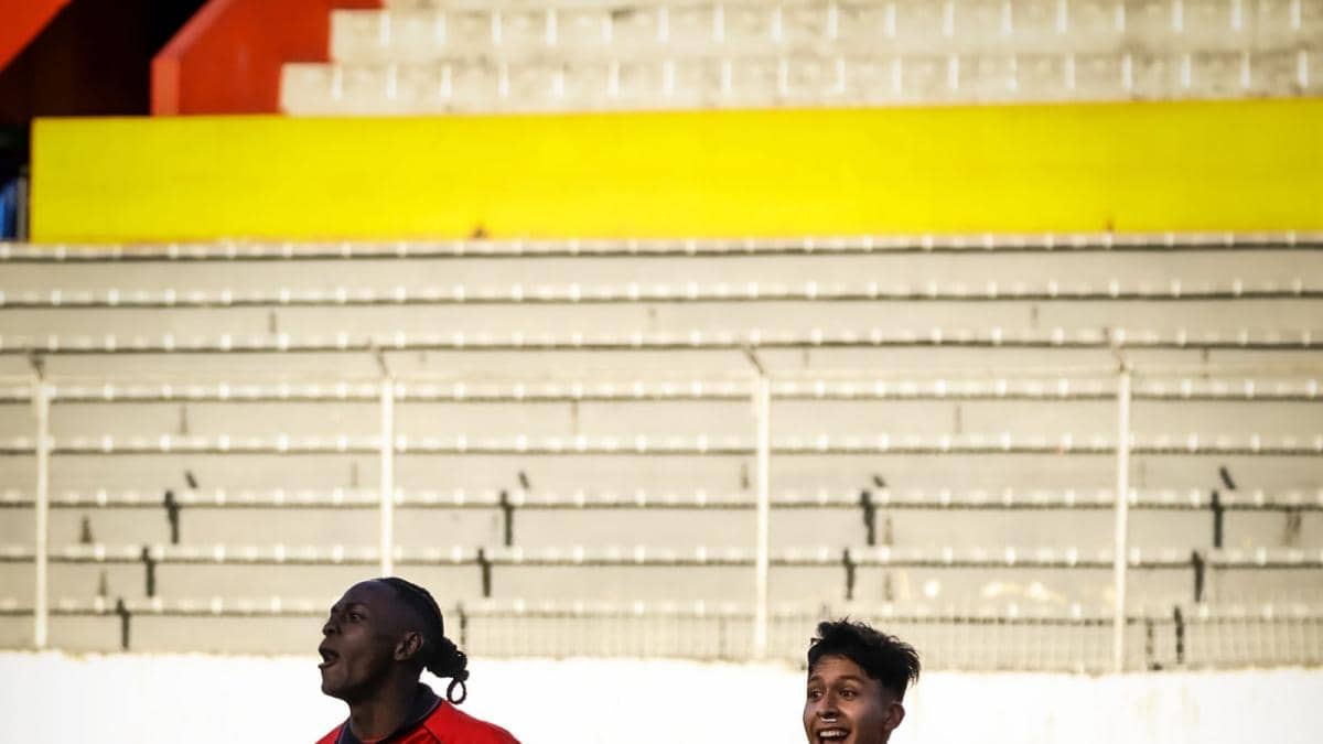 El Nacional supera 1-0 al 9 de Octubre y respira en la LigaPro Serie B