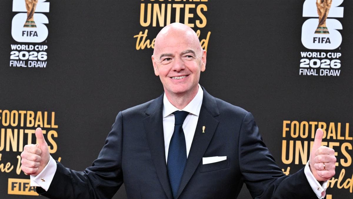 Gianni Infantino explica por qué la FIFA mantiene las pausas de hidratación en el Mundial
