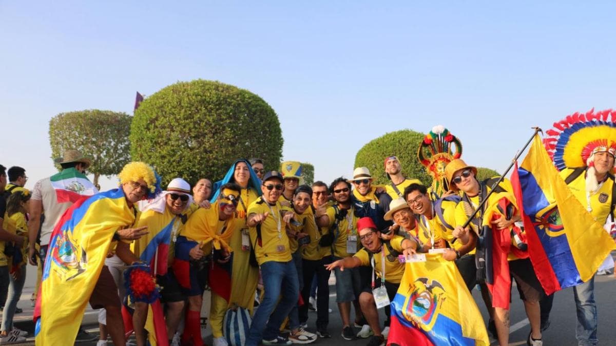 Ecuador llevará su estandarte y 21.000 globos al Mundial 2026 con los 'abanderados' en su quinta cita