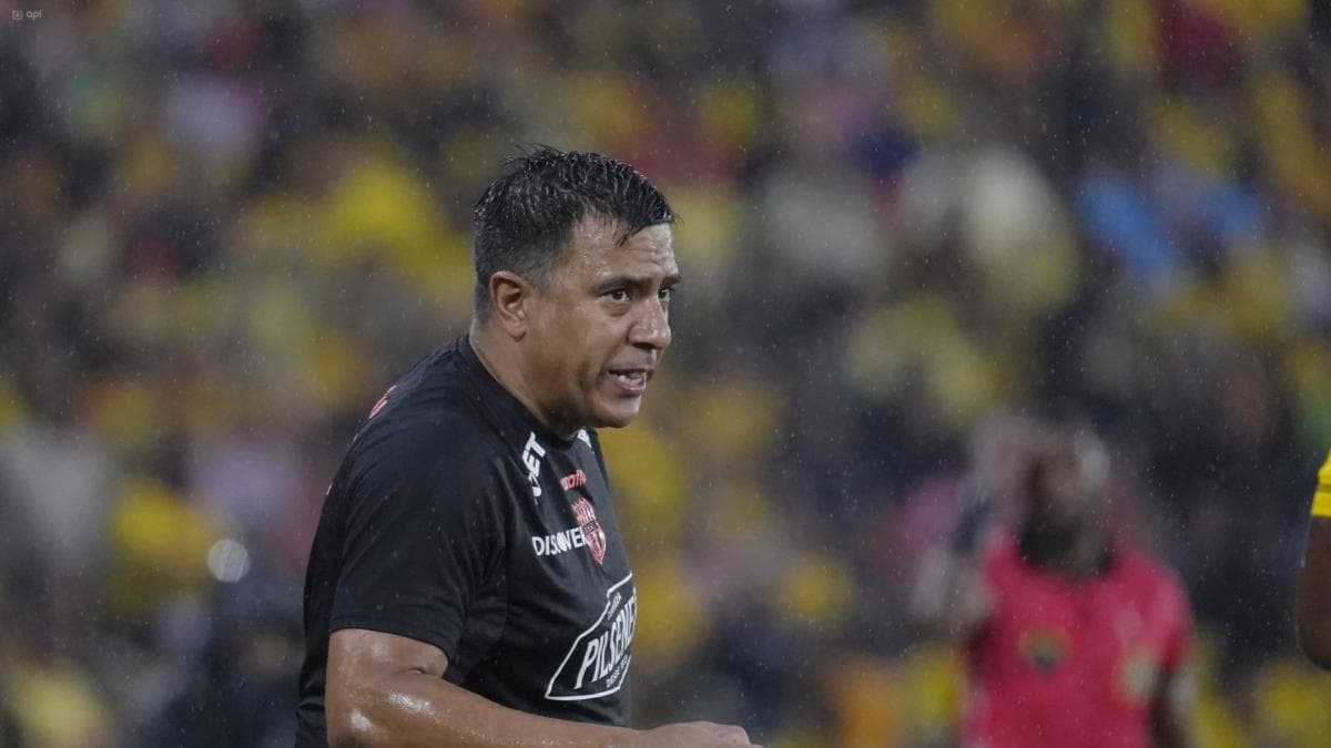 Conmebol sanciona a Barcelona SC y a César Farías con USD 60.000 por incumplimientos en Copa Libertadores