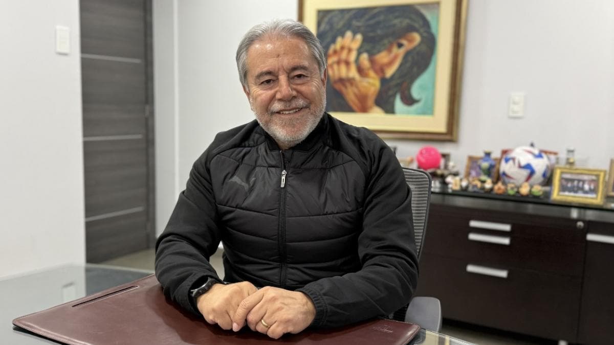 Isaac Álvarez respaldó a Tiago Nunes y sostuvo que su contrato llega hasta diciembre