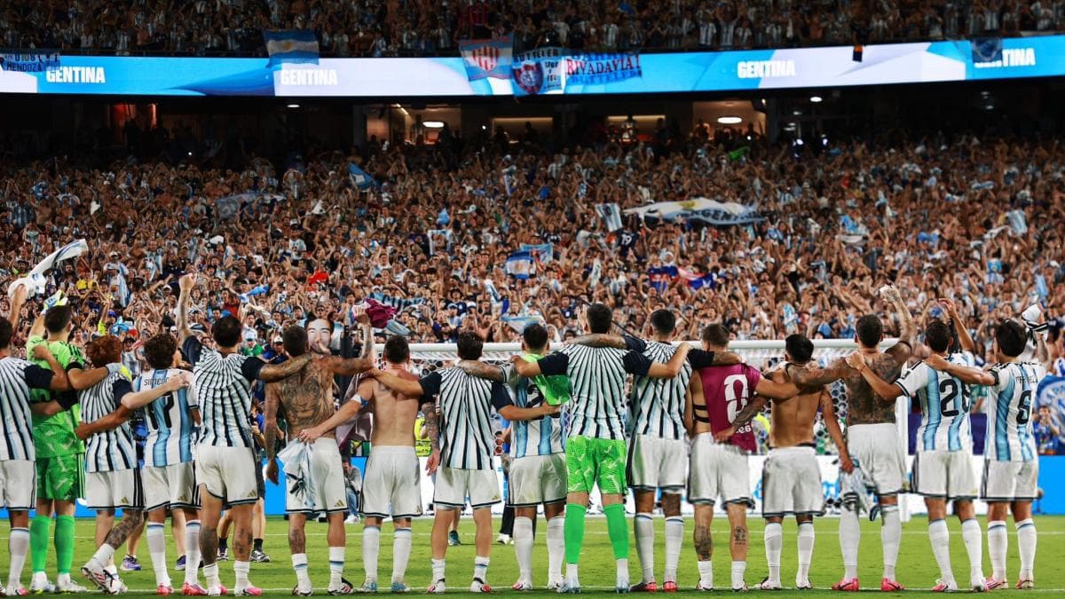 Argentina palpita la semifinal ante Inglaterra con cánticos por Malvinas